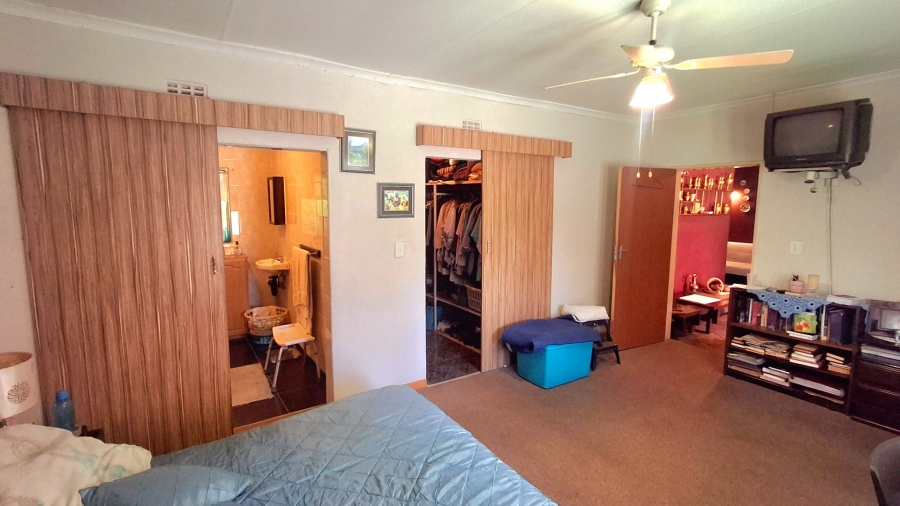 3 Bedroom Property for Sale in Roodia Free State